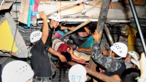 Gempa Ekuador : Korban 75 Tewas, 580 Luka-luka Setelah Gempa Berkekuatan 7,8 SR