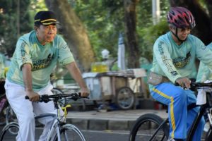 Sekda _Pemprov NTB, H Muhammad Nur dan Muspida lingkup Pemprov NTB ikut meramaikan fun bike PLN