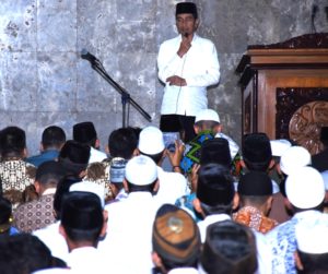 Presiden Beri Teladan, Tetap Kerja Keras di Bulan Puasa