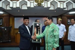 Wagub NTB Terima Forum Kewaspadaan Dini Masyarakat Kalsel