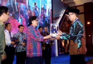 NTB Raih Penghargaan Akuntabilitas dan Transparansi Pengelolaan Keuangan