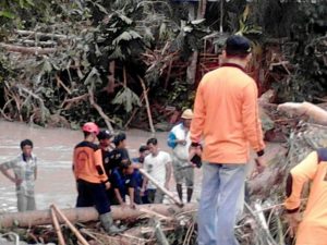 Banjir Bandang Mengagetkan, Karena Melanda Bagian Selatan lombok