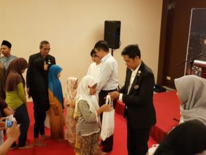 Golden Palace Hotel Lombok  Gelar Buka Bersama dan Beri Santunan