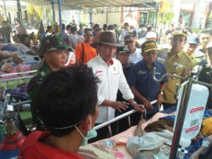 Wiranto Dan Idrus Marham Pantau Penyaluran Bantuan Di Lombok Utara