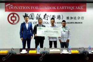 Bank of China Cabang Jakarta Serahkan Donasi RP100 Juta Untuk  Gempa Lombok