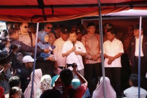 Jusuf Kalla Janji Bangun Sekolah Dan Rumah Tahan Gempa