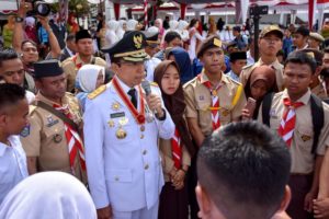 Gubernur Motivasi Para Pelajar Hilangkan Trauma, Dan Terus Maju