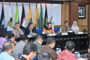 Usai Pelantikan, Gubernur Zul Langsung Pimpin Rakor
