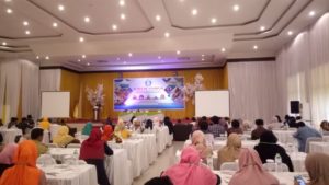 Seminar Mendorong Penggunaan Bahasa di Ranah Publik