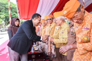 Hari Pahlawan, Umi Rohmi Sampaikan Pesan Maulana Syaikh