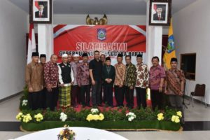Silaturrahmi Gubernur Dengan Tokoh Masyarakat
