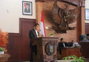 Gubernur Sampaikan 6 Raperda Dalam Rapat Paripurna Pertama DPRD NTB