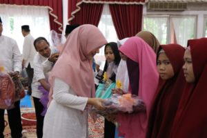 Gubernur Berharap, Anak-anak Yatim Dan Dhuafa Mengenyam Pendidikan Yang Baik