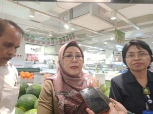 Sidak Parsel Lebaran, Ditemukan Satu Parsel Di Retail Lokal Sudah Mendekati Kadaluarsa