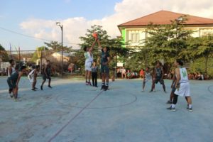 Kakok Club Menjuarai Turnamen Cabor Basket HUT KLU
