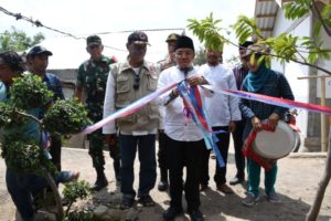 Bupati Najmul Akhyar Resmikan Bantuan Stimulan RTG di Rempek Gangga