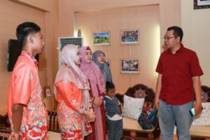 Raih Medali Emas Nasional, Gubernur Zul Beri Penghargaan