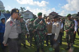 Danrem 162/WB Tinjau Apel Gelar Pasukan Kesiapsiagaan Bencana Lobar