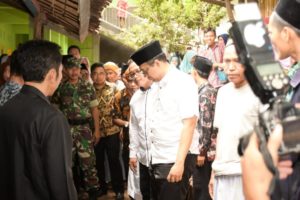 Ponpes Diajak Kembangkan Ekonomi Keumatan