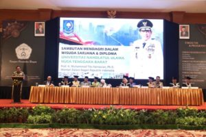 Gubernur dan Mendagri Beri Semangat  Lulusan UNU NTB