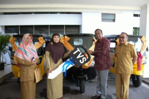 Dukung Program Unggulan Pemprov, PT. TVS Motor Hibahkan 3 Unit Kendaraan