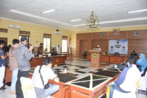 Gugus Tugas KLU Menjelaskan Kegiatan Berkala Penanganan Covid-19