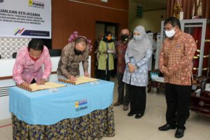 Wagub Hadiri Penandatanganan Kerjasama Pengolahan Sampah Jadi Bahan Bakar Dengan PLN