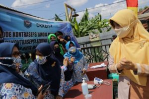 Road Show TP PKK, Bina Program Sambil Tekankan Penggunaan Masker