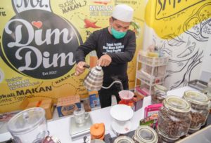 Kelas Barista, Cara Selly-Manan Berdayakan Milenial Mataram Untuk Berwirausaha