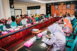 Hj. Niken Dukung Pengentasan Kemiskinan Melalui Bimbingan Calon Pengantin