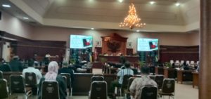 Sempat Molor, Sidang Paripurna Jawaban Gubernur atas Pandangan Umum Fraksi-Fraksi DPRD NTB