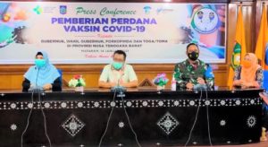 Gubernur Tegaskan, Vaksin Covid-19 Dijamin Aman dan Halal