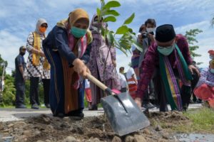 Umi Rohmi Dorong Produk Pringgasela ke Pasar Internasional