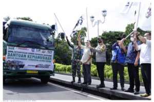 Gubernur Lepas Keberangkatan Bantuan Kemanusian ke Sulawesi Barat