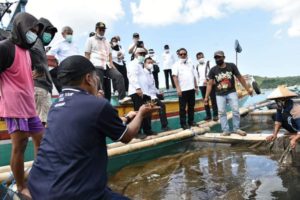 Menteri KKP Beri Perhatian Potensi Lobster di Lombok