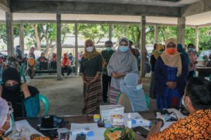 Wagub Tinjau Vaksinasi di Mataram, Keinginan Masyarakat Divaksin Covid-19 Tinggi