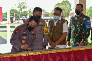 Kunjungan ke NTB. Kapolri Resmikan Sarana Penunjang Mapolda