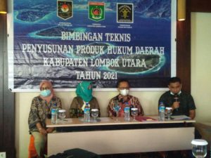 Staf Ahli Bupati Buka Bimtek Penyusunan Produk Hukum Daerah KLU
