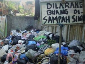 MASALAH SAMPAH BELUM TERSELESAIKAN