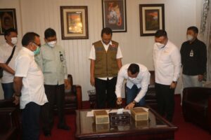 Bank NTB Syariah dan GPLI, MoU Sejahterahkan Nelayan Lobster
