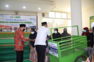 Gunung itu Tidak Harus Tinggi, yang Penting ada Dewanya