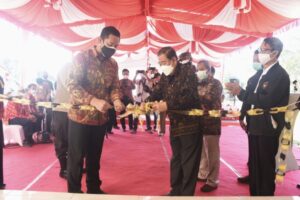 Bupati Bersama Wabup Launching UTD RSUD KLU