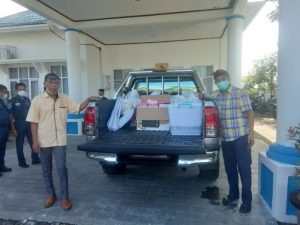 Kendaraan yang akan mengangkut 300 Tukik yang akan dilepas