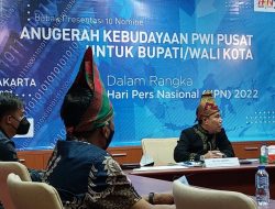 Presentasi lring para penerima Anugerah Kebudayaan PWI