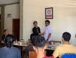Driver Ojol Mendaftarkan Diri Jadi Anggota PSI NTB