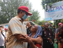 Gubernur menyapa masyarakat Gili Trawangan