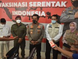 penjelasan pada pers terkait vaksinasi yang disampaikan Gubernur dan Wagub