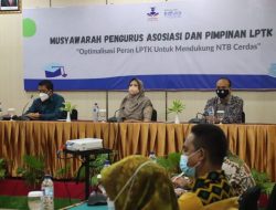 Meningkatkan motivasi profesi guru dalam Musyawarah Pengurus Asosiasi LPTK NTB