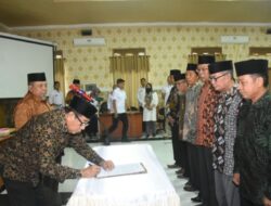 Bupati Djohan Kukuhkan Pengurus PWRI KLU 