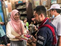 Bunda Niken membahas 10 hak anak di Sekolah Pesisi Juang